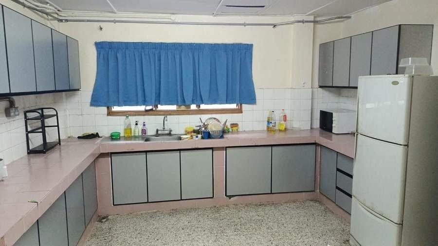 A clean shared kitchen